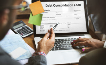 The Pros and Cons of a Credit Consolidation Loan